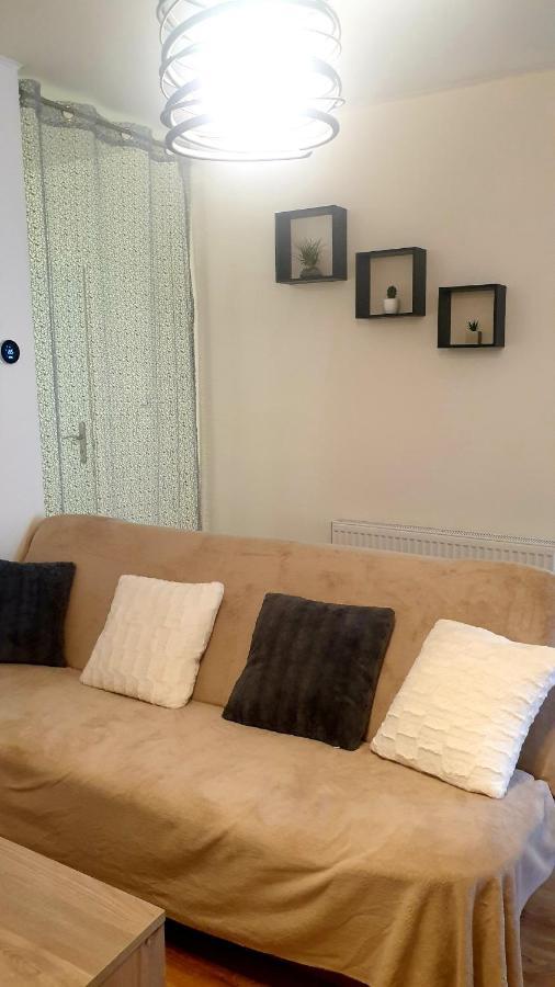 Apartman Bambulka Slovenska Lupca Exterior foto